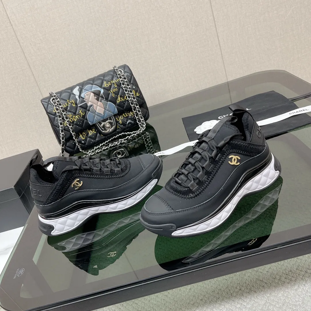 👟👟 Women's shoes, women's clothing 👟👟Ex-factory price 480👟👟 Women's shoes, women's clothing [Higher versions are available for a long time] ⚠️Note: This style has many colors, and the market has complete colors. Welcome to consult~CHANEL Chanel Couple Style Xiaoxiang Casual Sports Shoes Dad Shoe Counter Original 1:1, each color is accurately matched, the internal standard coding fabric is: original imported cow down + imported fabric, the lining is made of: imported breathable velvet, outsole material: original 1:1 mold 3 layers T👟👟 Women's Shoes Women's Clothing 👟👟Ex-factory price U size: Women's 35-41